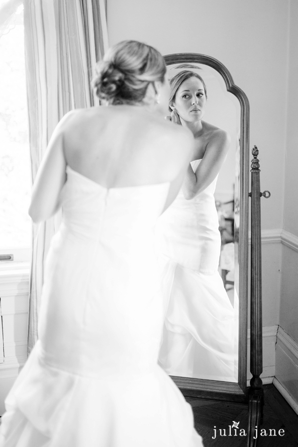 Timeless Wedding Photography by Connecticut Wedding Photographer Julia Jane Studios